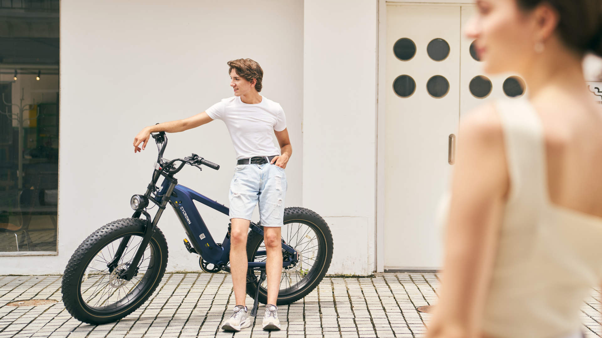 Best Fall E-Bike Sale USA 2025: Premium E-Bikes from Cycrown