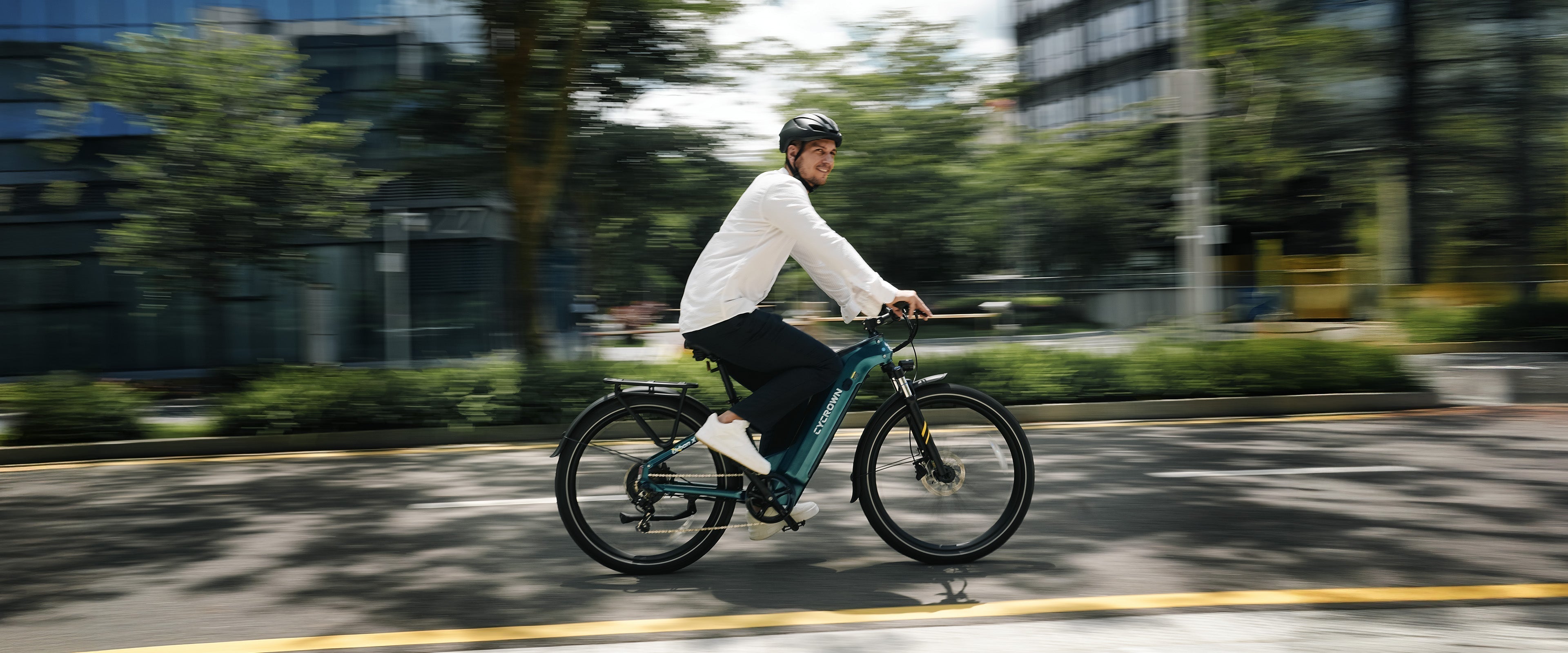 Long-Range E-bikes for Students Who Commute