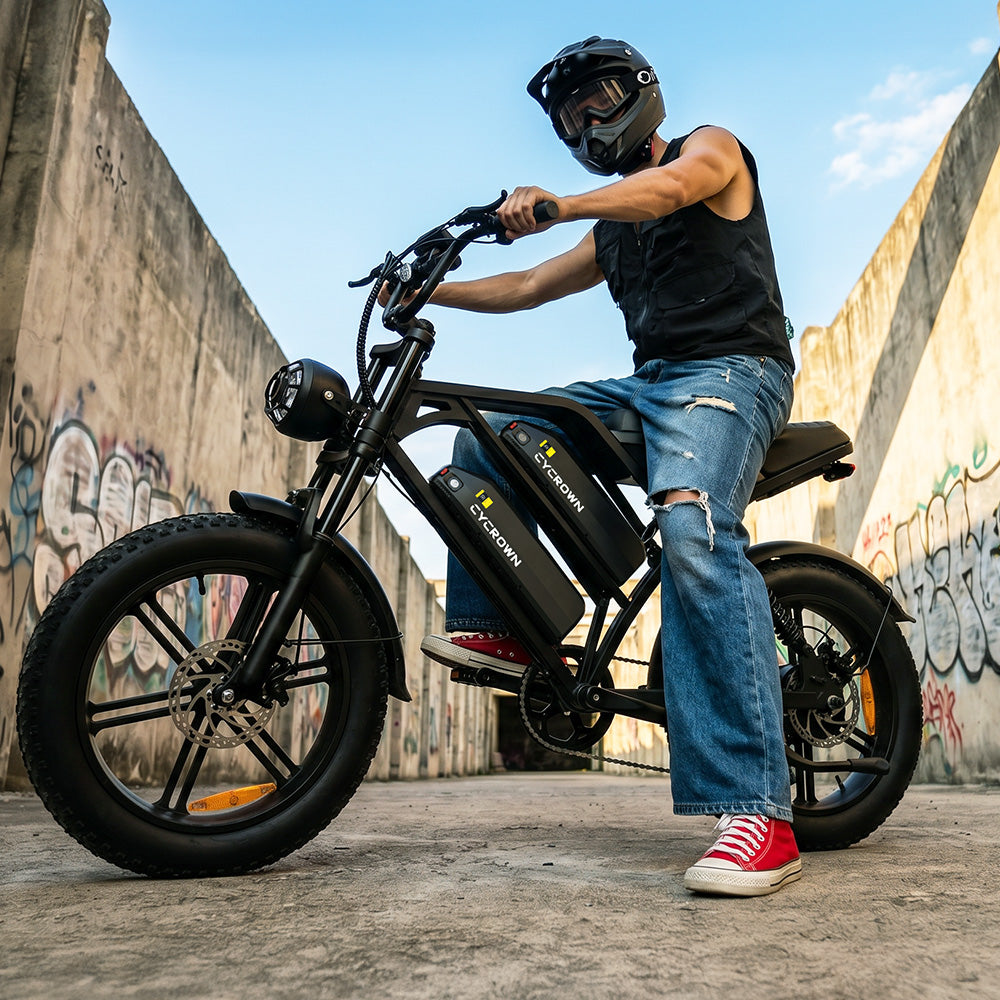 CycHunter 2.0 Moped-Style Ebike